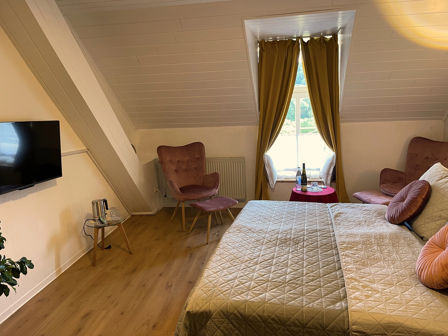 Historisches Winzerhaus Lieser - zimmer